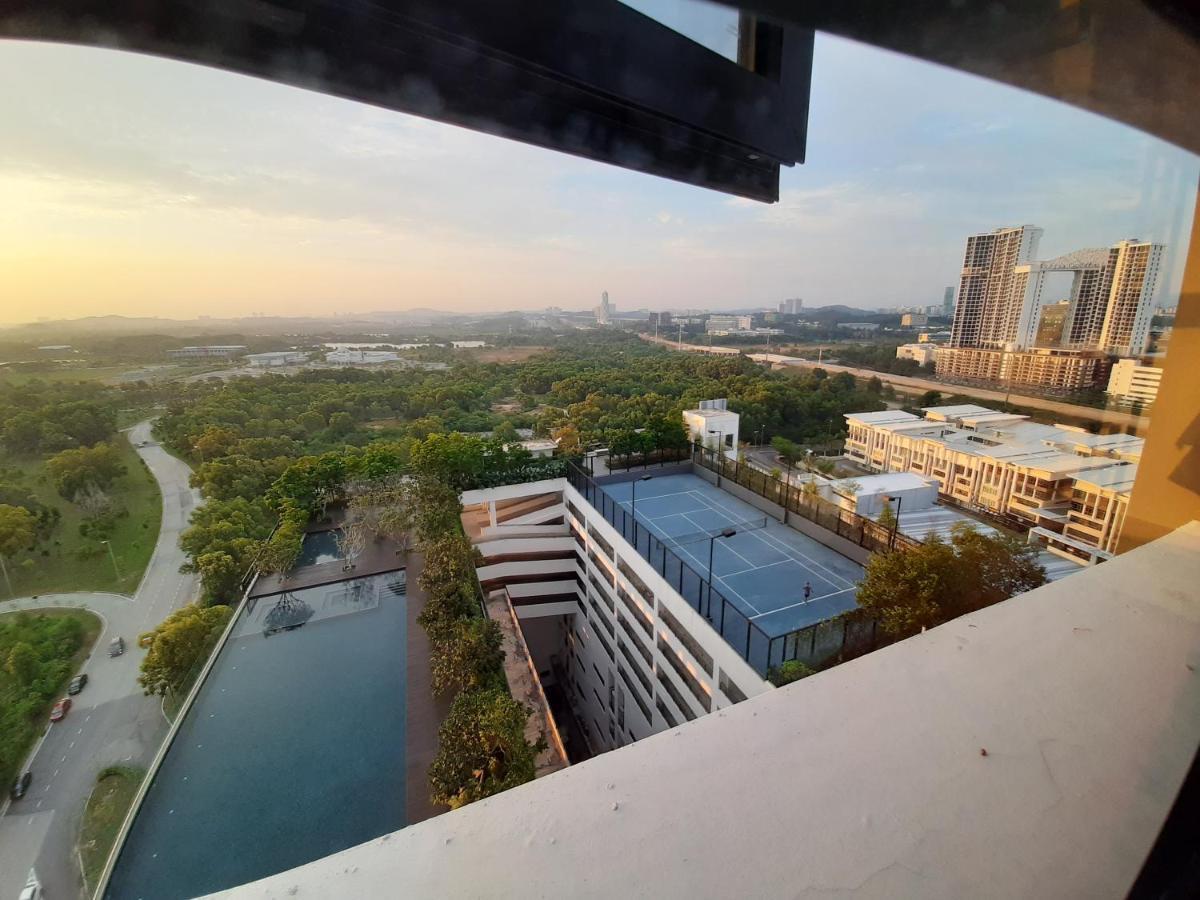 Mycozysoho With Excellent Swimming Pool View Apartment ไซเบอร์จายา ภายนอก รูปภาพ